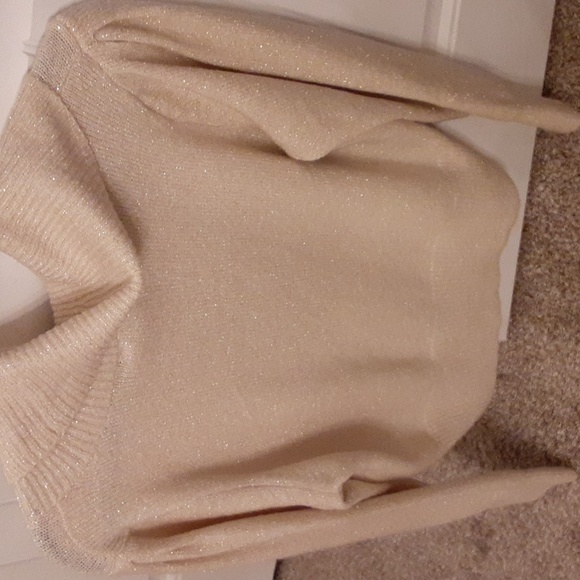 NWT Crown & Ivy sweater - Picture 4 of 4